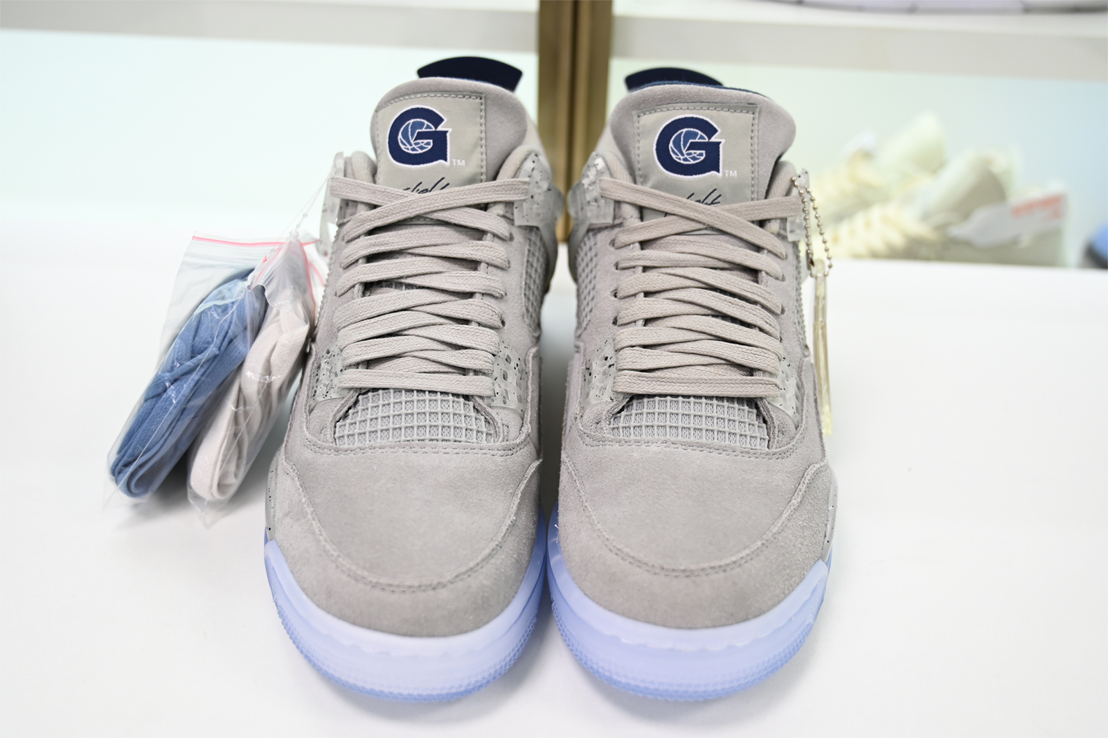 Air Jordan 4 Retro 