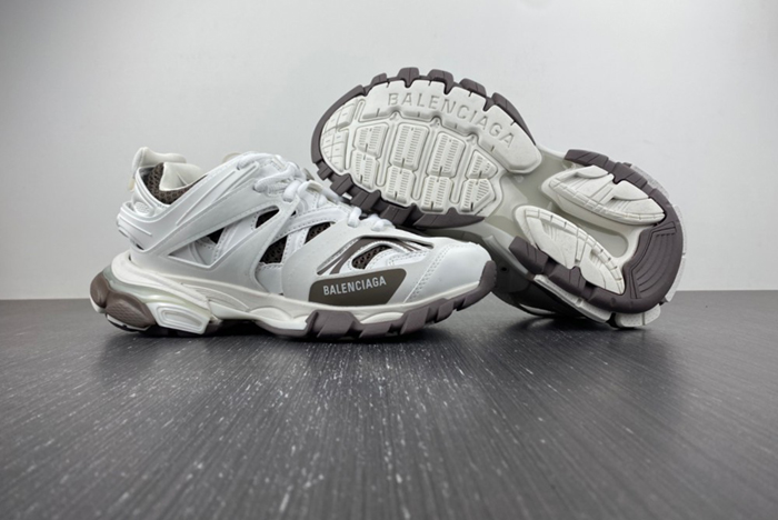 Balenciaga 3.0  Track Sneaker 542436 W5CB2 0609