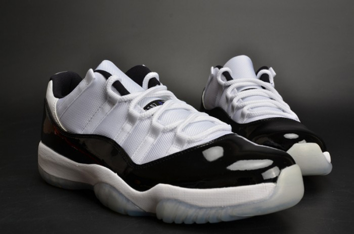 AIR JORDAN 11 RETRO LOW