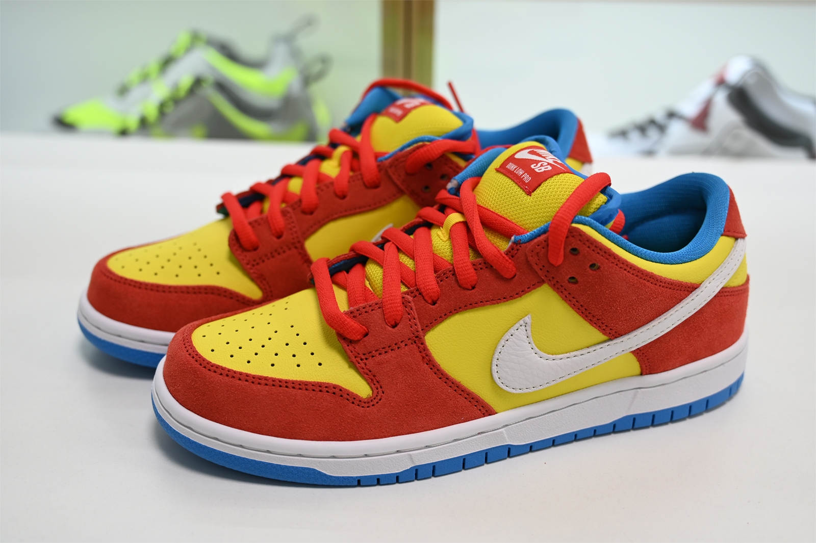 Nike SB Dunk Low “Bart Simpson” BQ6817-602