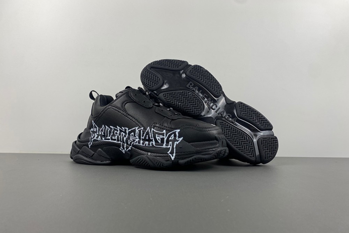 BALENCIAGA CREAM ‘TRIPLES’ SNEAKERS black 536737 W2FAY 9017