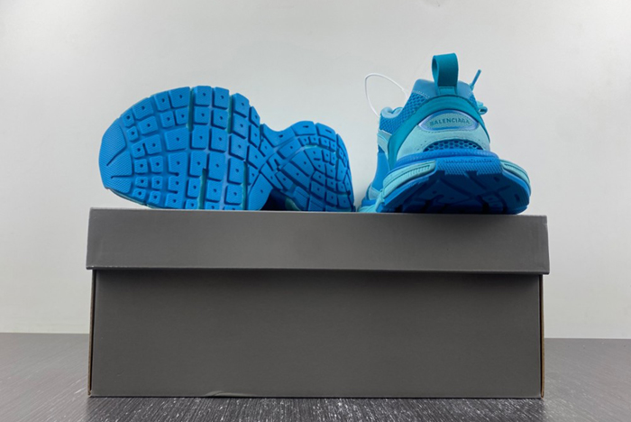 Balenciaga 10.5  3XL 230 Blue 759693 W3XLI 0510