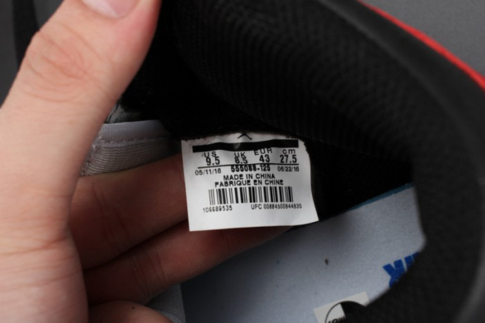 AIR JORDAN 1 High OG "Black Toe" white/ black-varsity red mens 555088-125