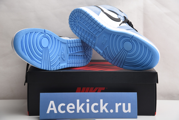 Air Jordan 1 High OG “University Blue  555088-134