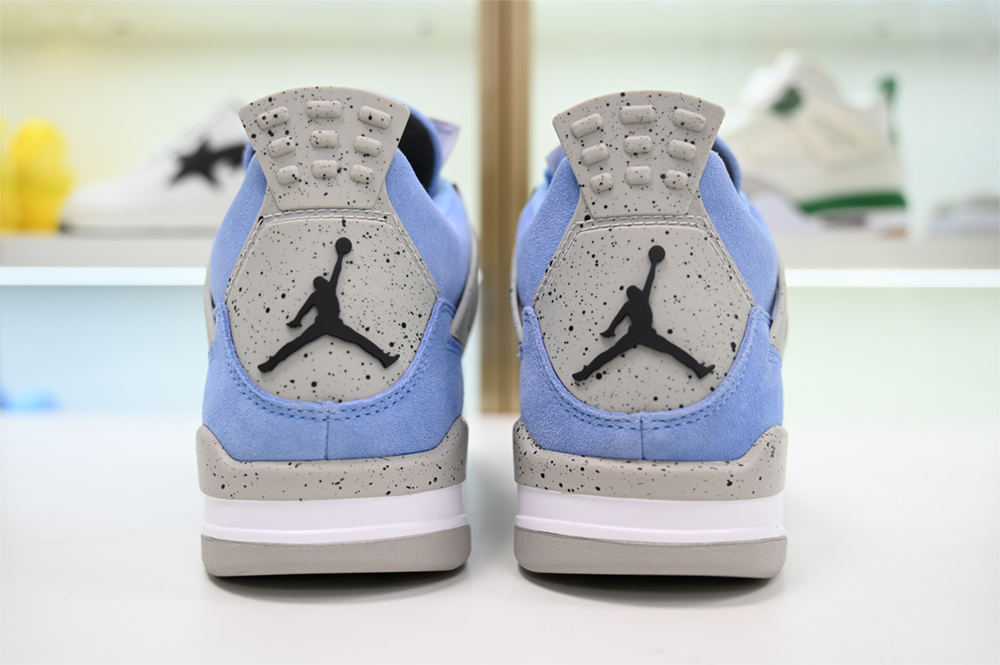 Air Jordan 4 “University Blue CT8527-400