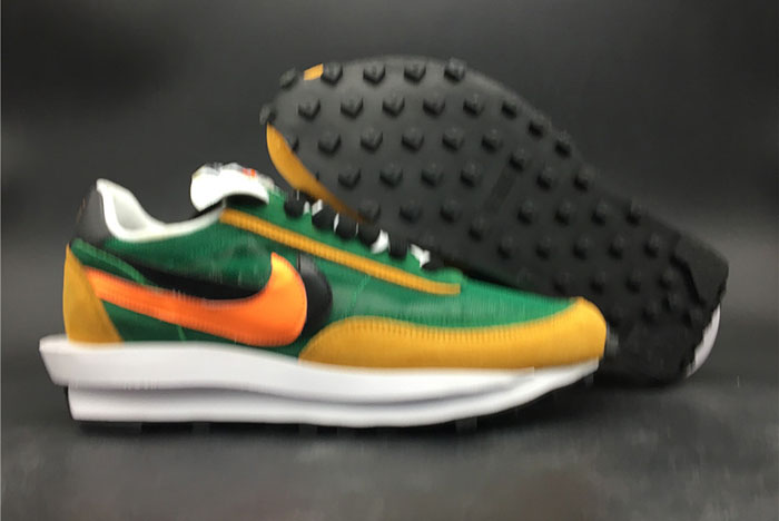 NIKE LD WAFFLE SACAI GREEN MULTI - BV0073-300