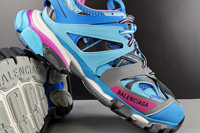 BALENCIAGA TRACK RUNNERS BLUE 542436W1GB54162