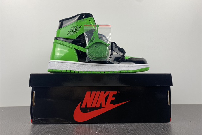 Air Jordan 1 Retr o OG AJ1 Green  555088-030