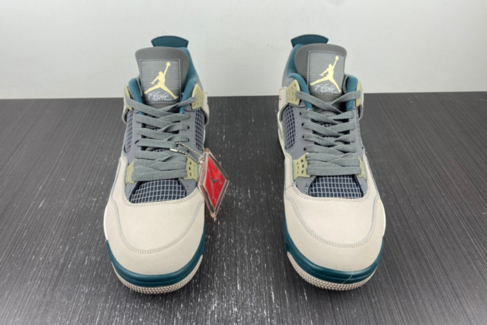 Air Jordan 4 SECRAFT DV3742-021-2