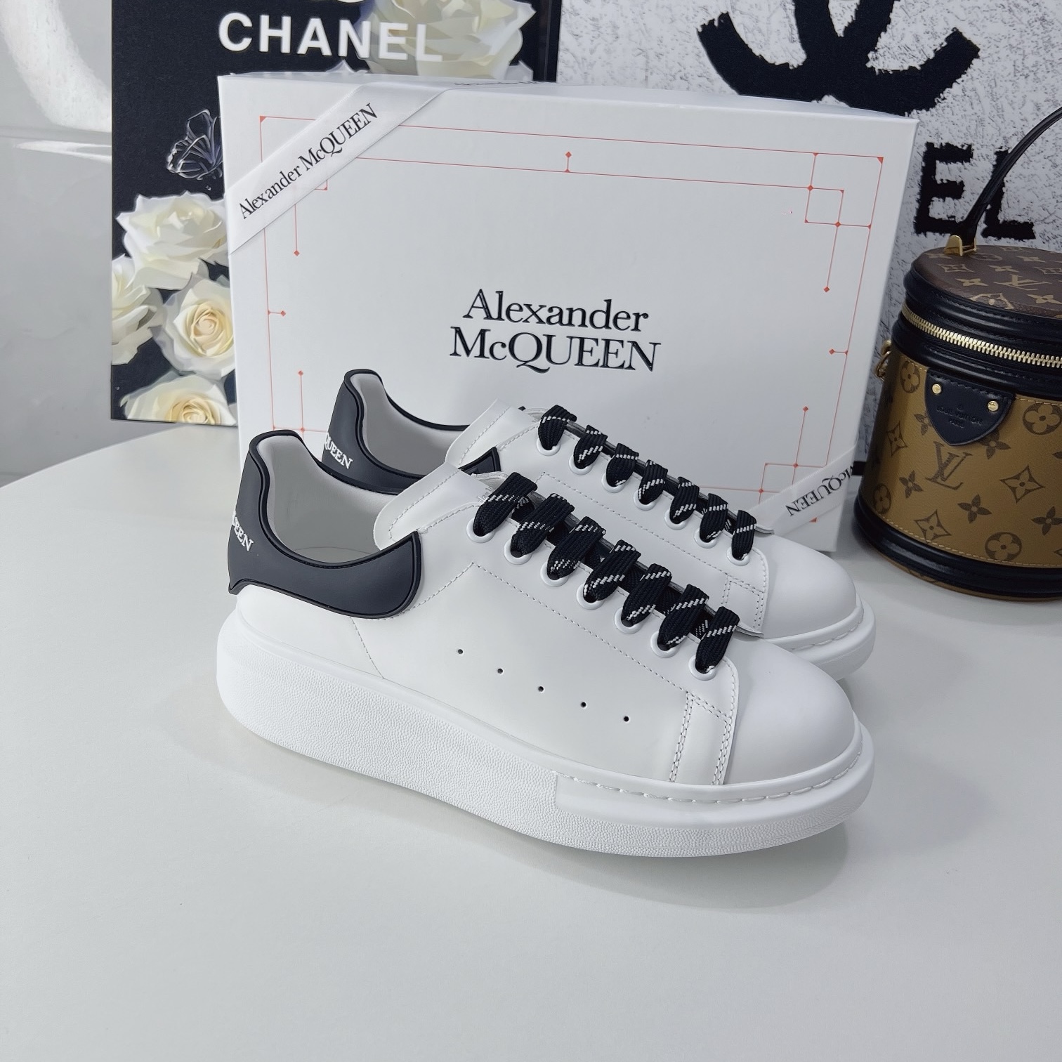 Alexander McQueen BLACK TAIL