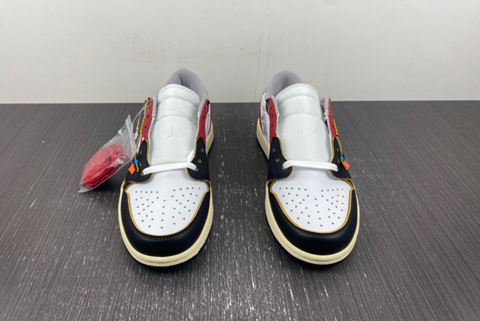 Off-White x Nike Air Jordan 1 Low OG