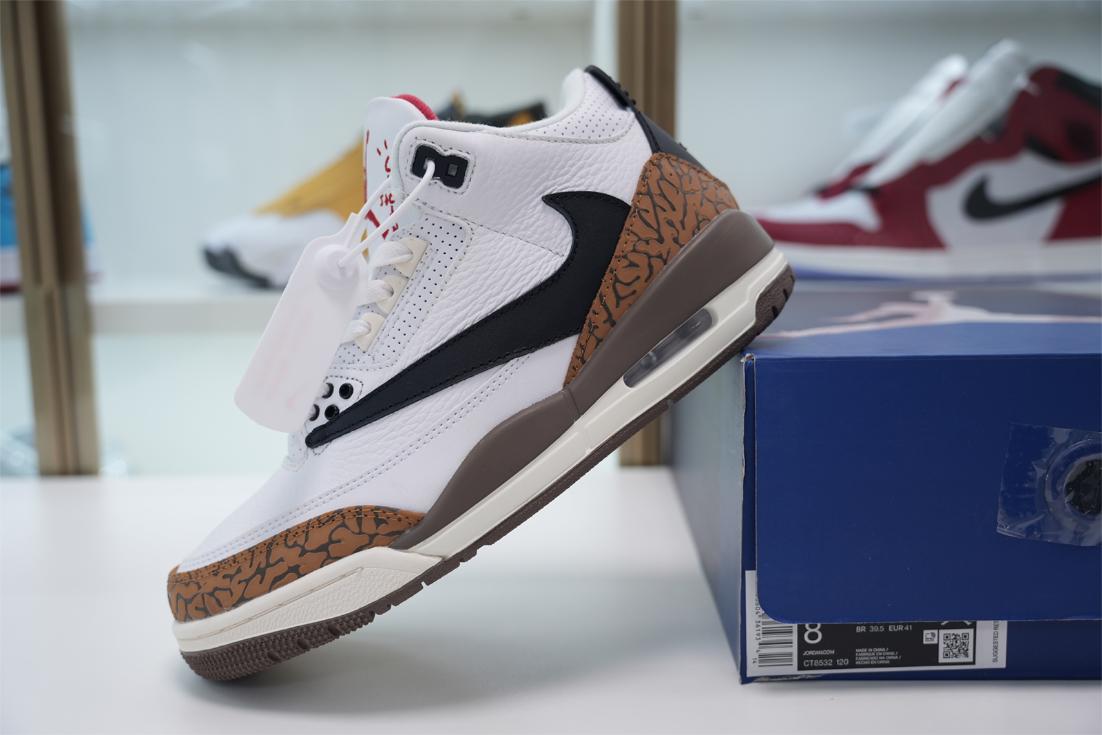 Travis Scott x Air Jordan 3  Palomino  CT8532-120