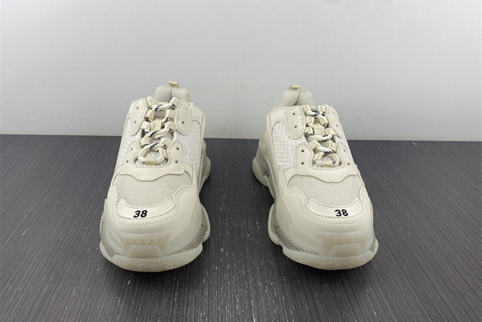 Balenciaga Triple S Black Sneaker 544351 W1084 0315