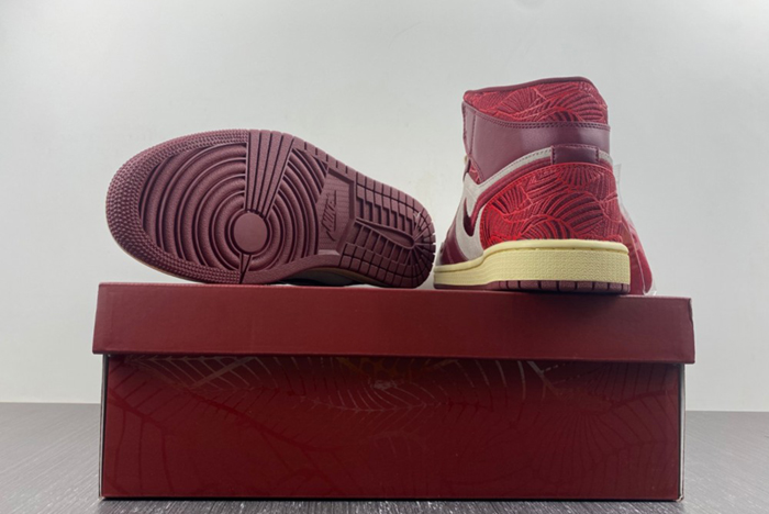 Jordan 1 Mid SE Tiki Leaf Team Red  DZ2820-601