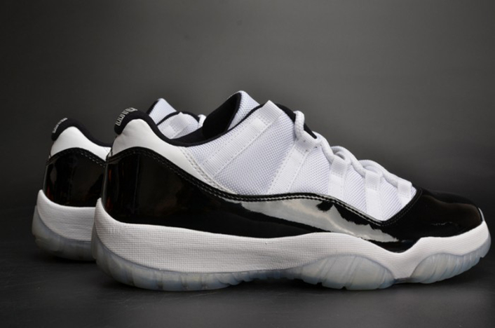 AIR JORDAN 11 RETRO LOW