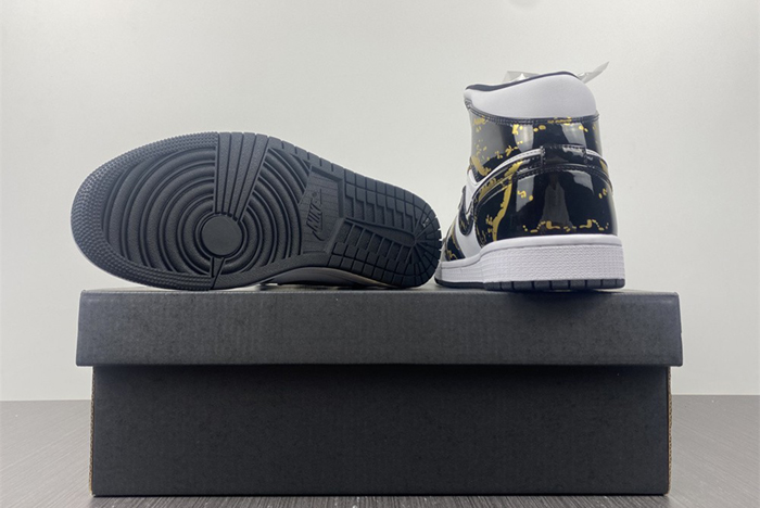 AIR JORDAN 1 Mid Island Green   554724-132