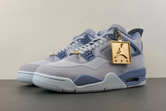 Jordan 4 UNC Tar Heels PE  HV9204-407