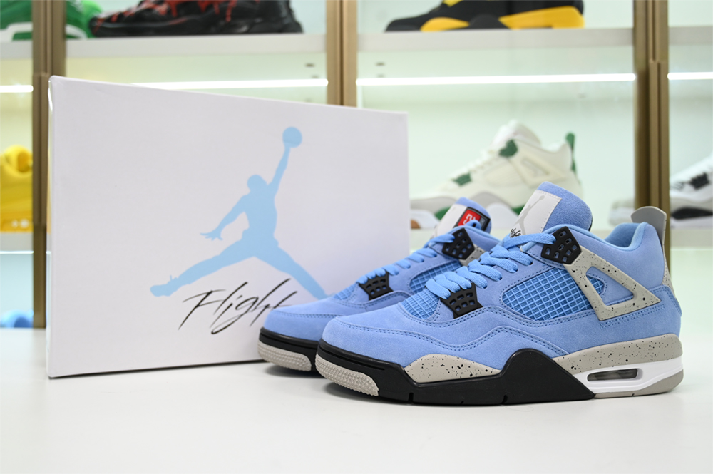Air Jordan 4 “University Blue CT8527-400