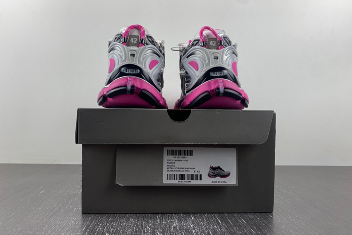 Balenciaga 7.5  772774 W3RBW 9155