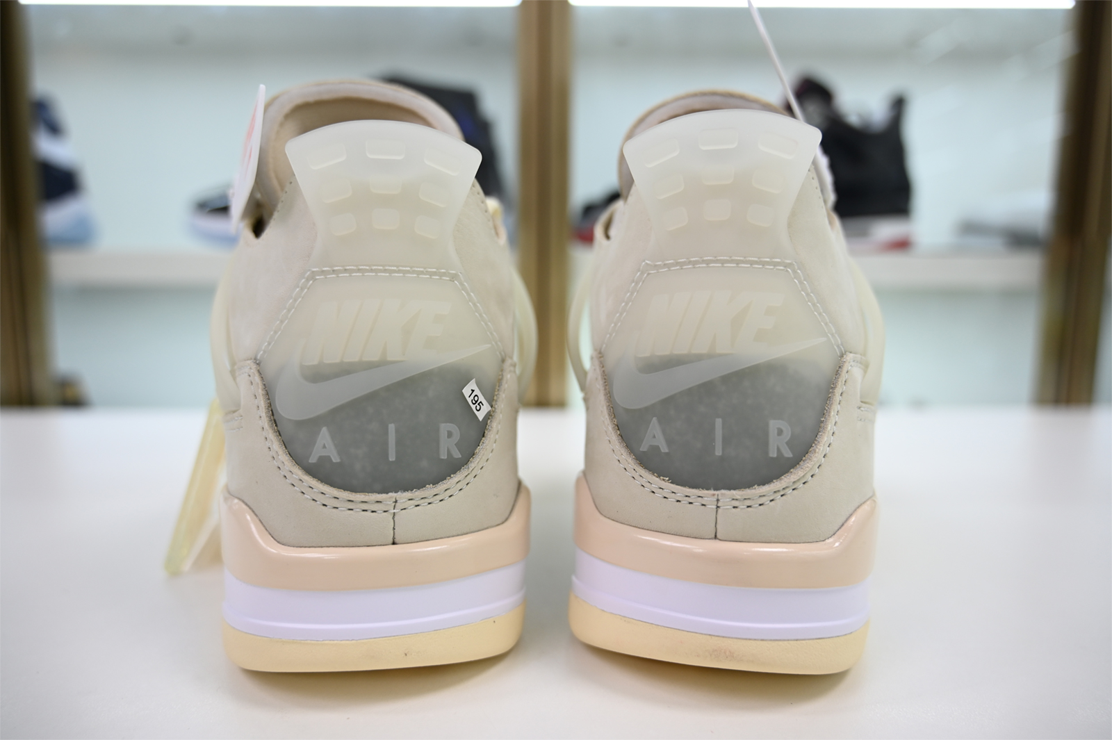 AIR JORDAN 4 RETRO x Off-White  CV9388-100