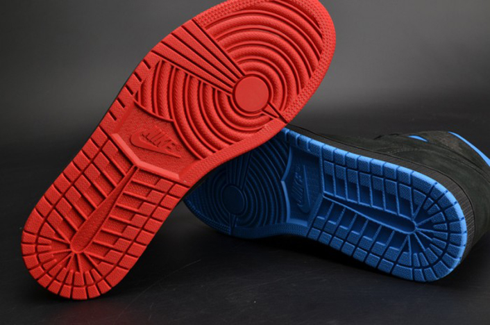 Air Jordan 1 Retro High OG "Quai 54"  Black/Italy Blue-University Red mens AH1040-054