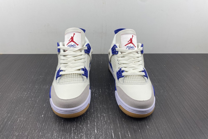 Nike SB x Air Jordan 4  DR5415-107