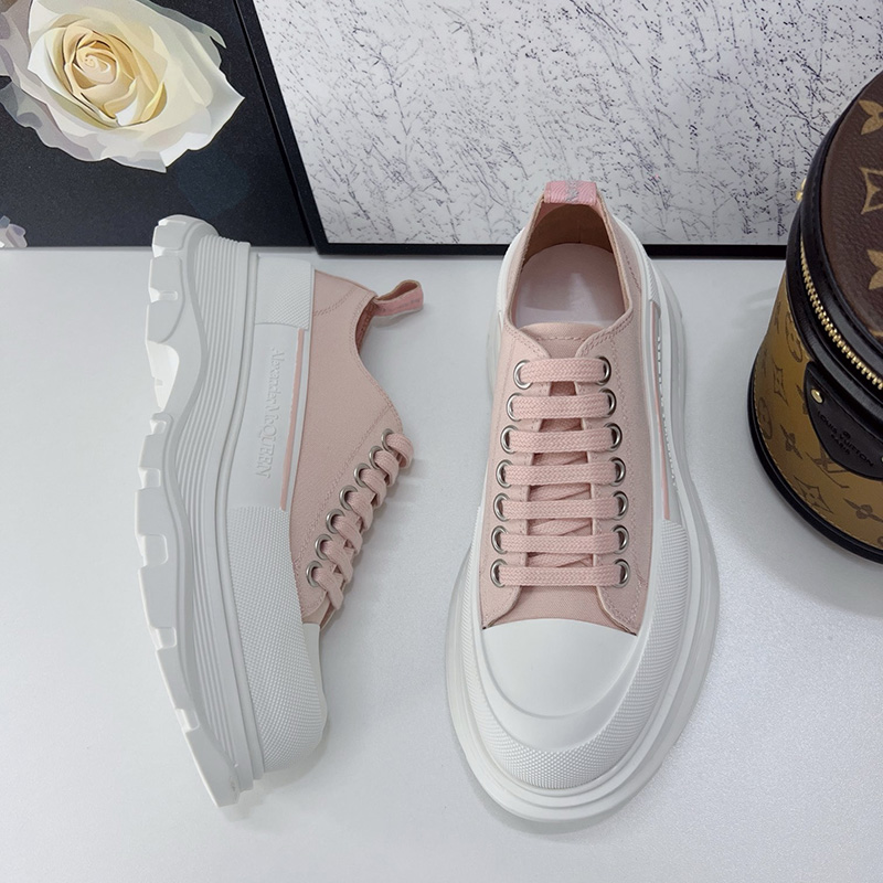 Alexander McQueen LIGHT PINK