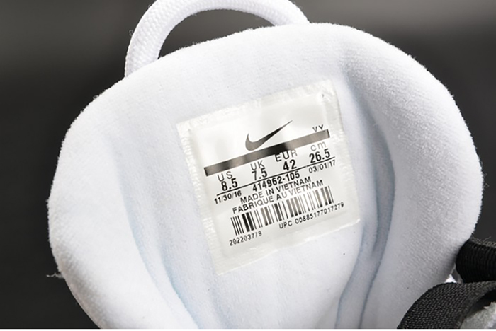 Nike Air More Uptempo "Scottie Pippen" PE white/ black mens 414962-105