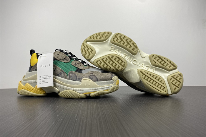 *BALENCIAGA 1.0  681067 UMO20 9766