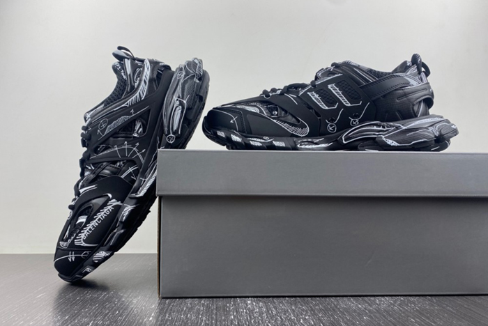 Balenciaga Track Sneaker   542436 W3SR2 2315