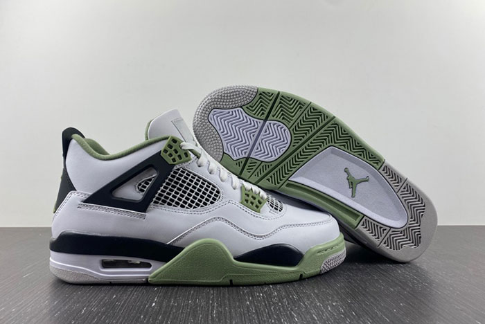 Air Jordan 4  “Seafoam” AQ9129-103
