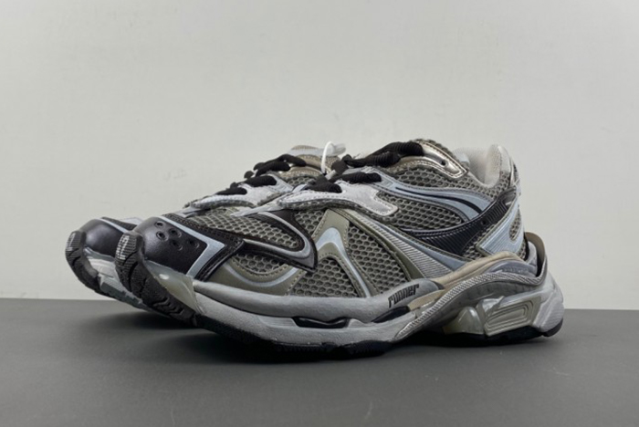 Balenciaga 7.5-2 779066-W3RBXP-2000
