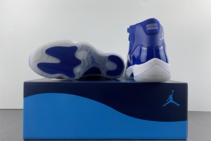 Air Jordan 11 AJ11 AT7802-115