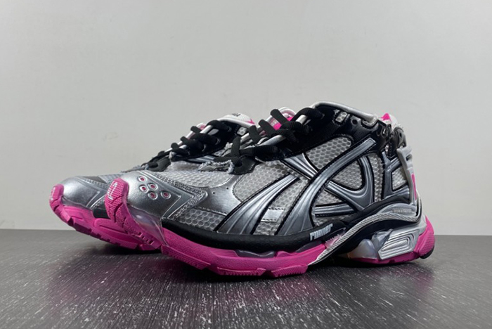 Balenciaga 7.5  772774 W3RBW 9155
