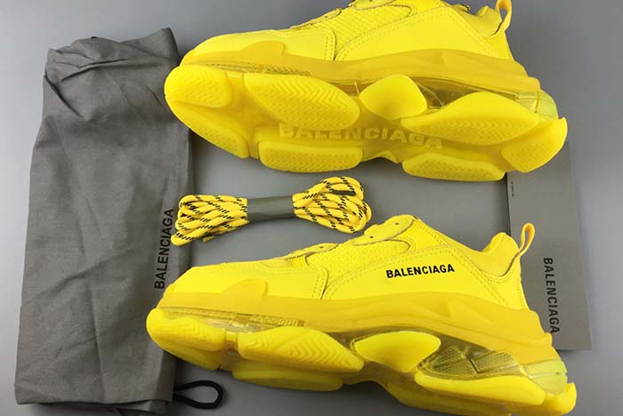 BALENCIAGE TRIPLE TRAINER ‘YELLOW 544351 W09O1 6501