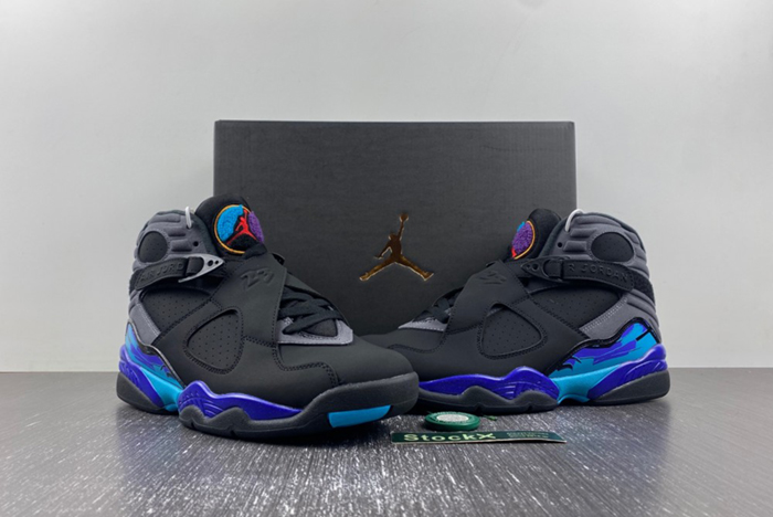 Air Jordan 8 Retro
