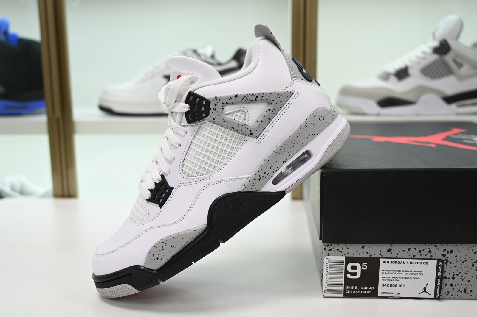 Jordan 4 Retro White Cement 840606-192