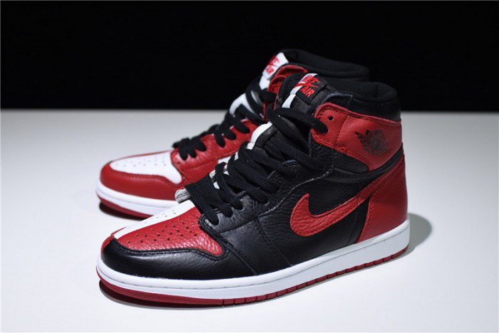 Air Jordan 1 Retro OG High Homage To Home AR9880-023