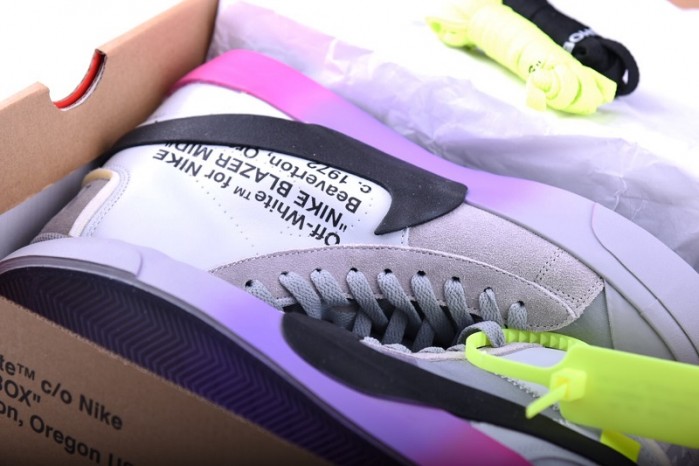 Off-White  Nike Blazer The Queen AA3832-002