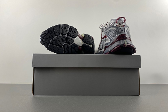 Balenciaga Runner Burgundy 772774 W3RBW 0312