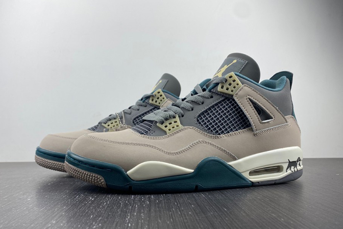 Air Jordan 4 SECRAFT DV3742-021-2