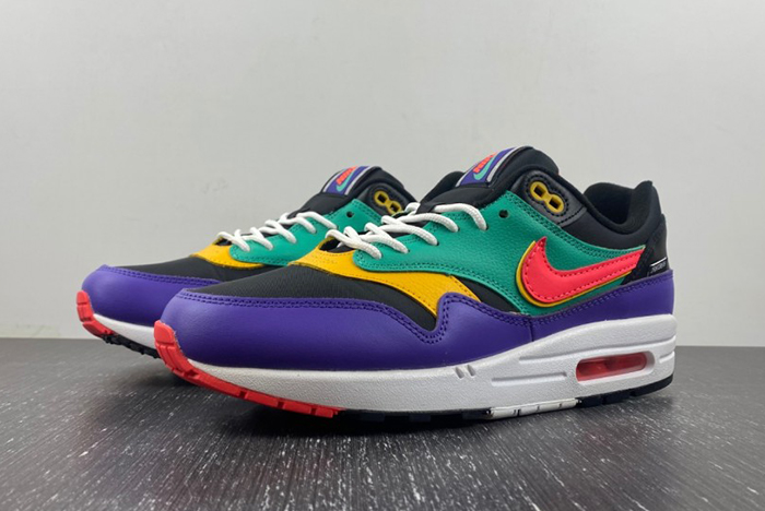 Nike Air Max 1 Windbreaker Men's - AO1021-023