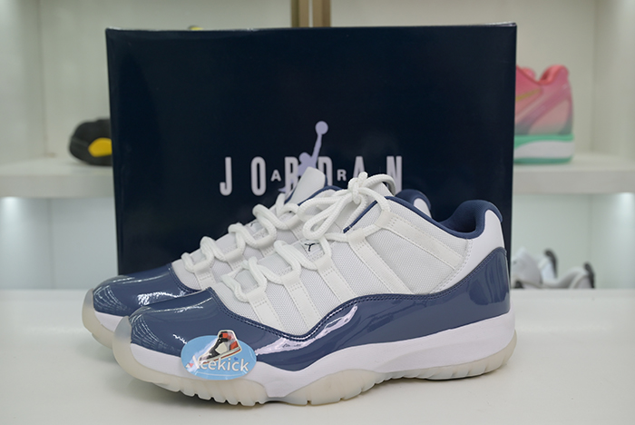 Jordan 11 Retro Low Midnight Navy  FV5104-104