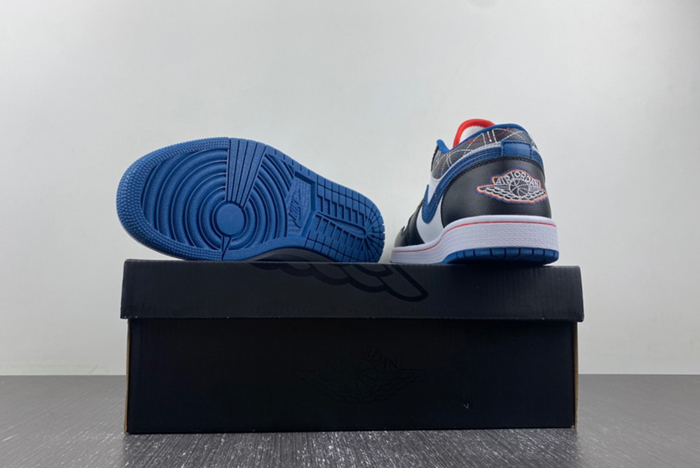 Air Jordan 1 Low SE 