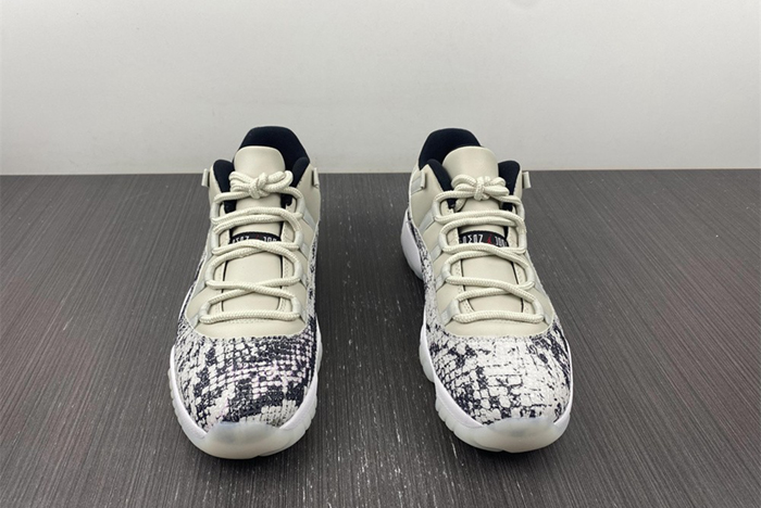Air Jordan 11 Low "Snakeskin" CD6846-002