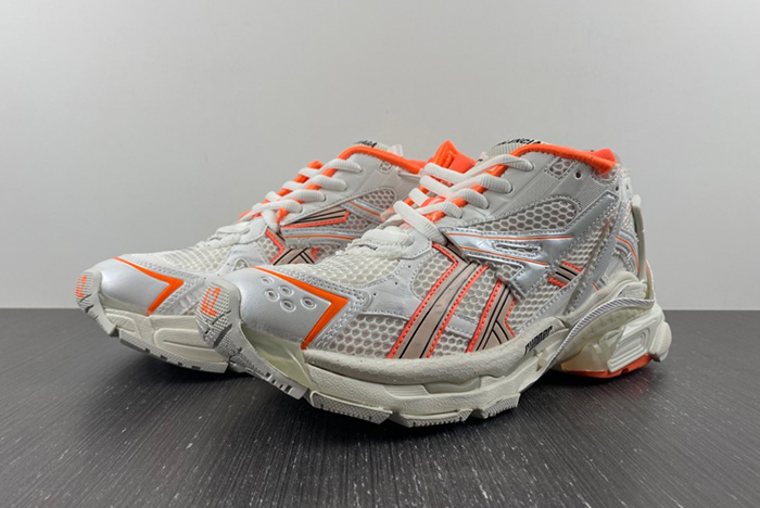 BALENCIAGA -Runner 7.0  877403 W1RB2 2115
