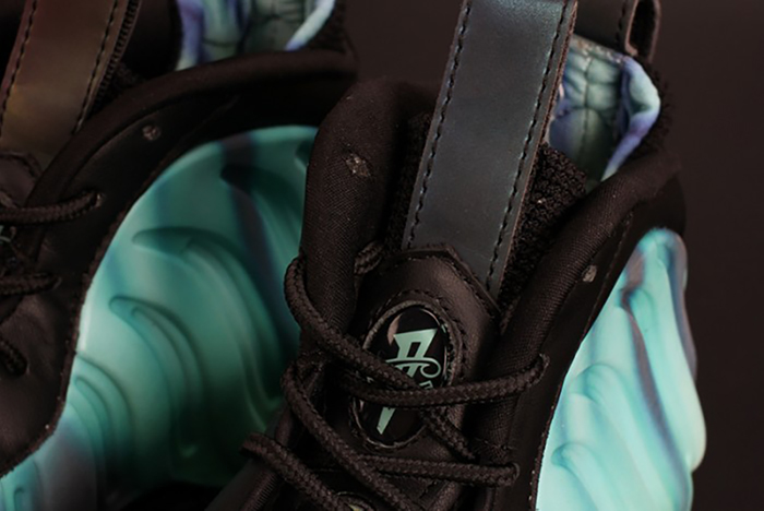 Nike Air Foamposite One "Northern Lights" Black/Green mens 840559-001