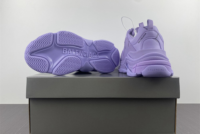 Balenciaga  Triple Purple 524539 W2BR1 2055