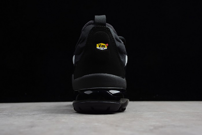 Nike Air VaporMax Plus Triple Black | 924453-004