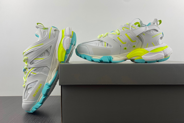Balenciaga 3.0  Track Sneaker 542436 W3AC6 9704